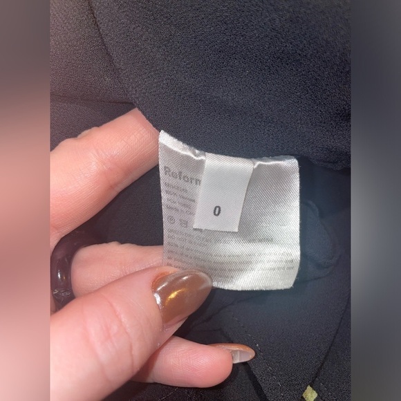 New! Reformation Arielle Lemongrass Deep V Jumpsuit 🌻 Size 0 - Picture 12 of 12